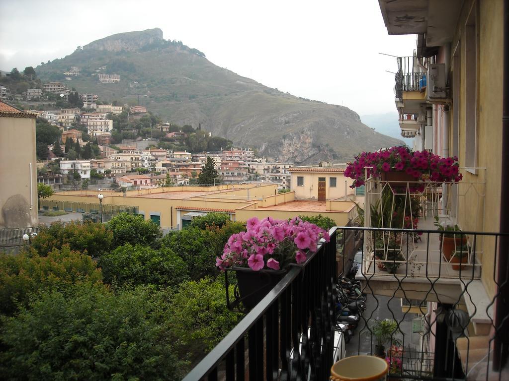 Maison D'Art Casa Arico Taormina Bed & Breakfast Exterior photo